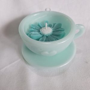 Teacup candle